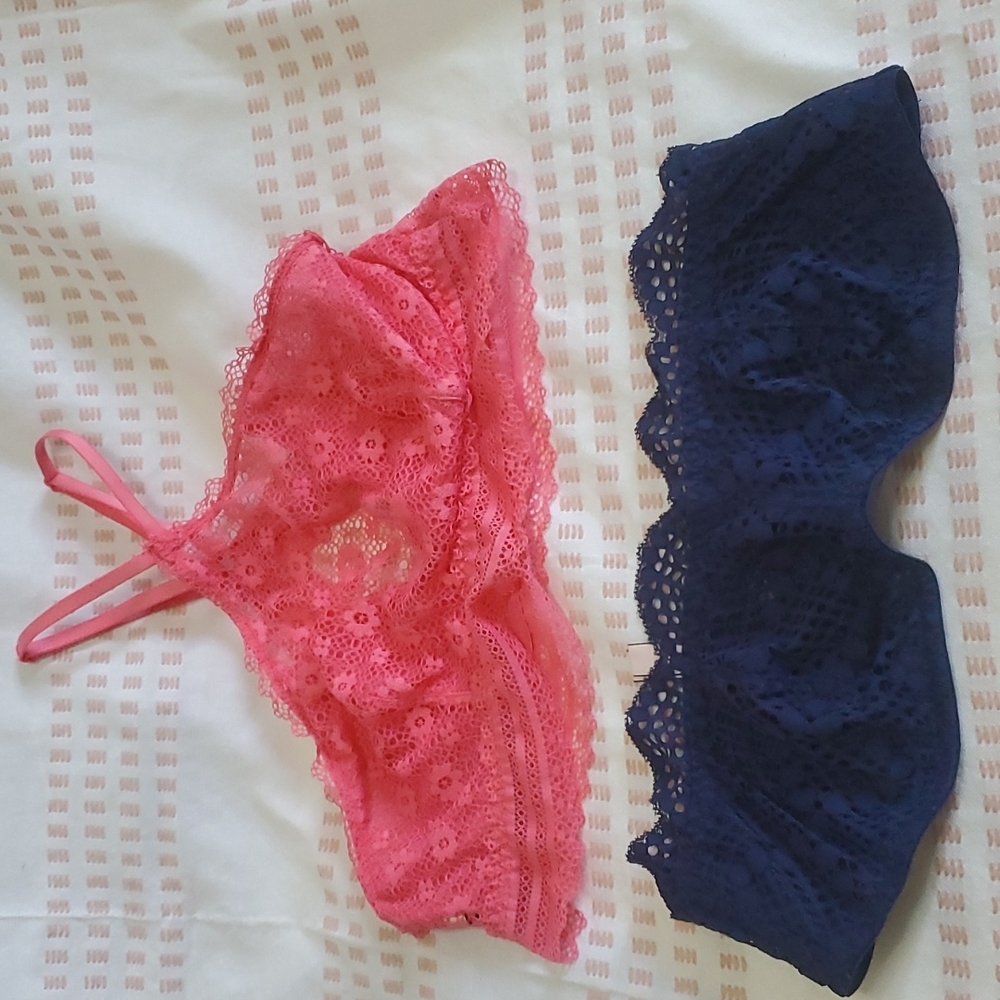 VICTORIA'S SECRET BRA  BUNDLE SIZE M